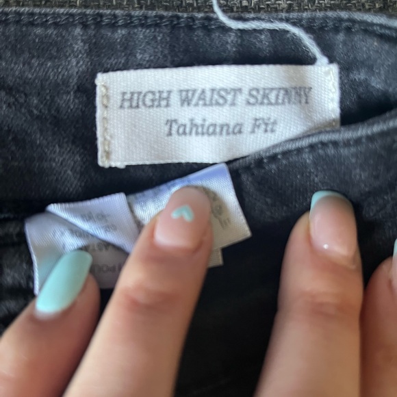 Guess Black high waist Ripped Skinny Jeans size 0 - Picture 6 of 6